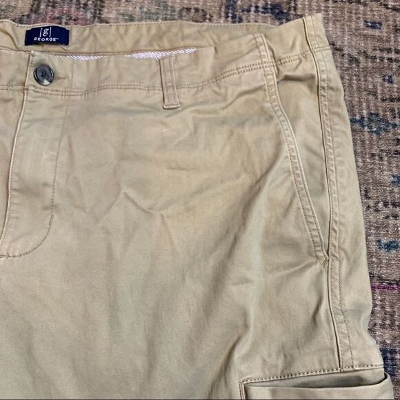 George Men's cargo side pockets flat front tan khaki slight stretch shorts 44 - Picture 4 of 10